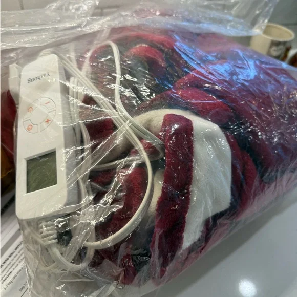 Flannel heated blanket throw - Picture 6 of 7